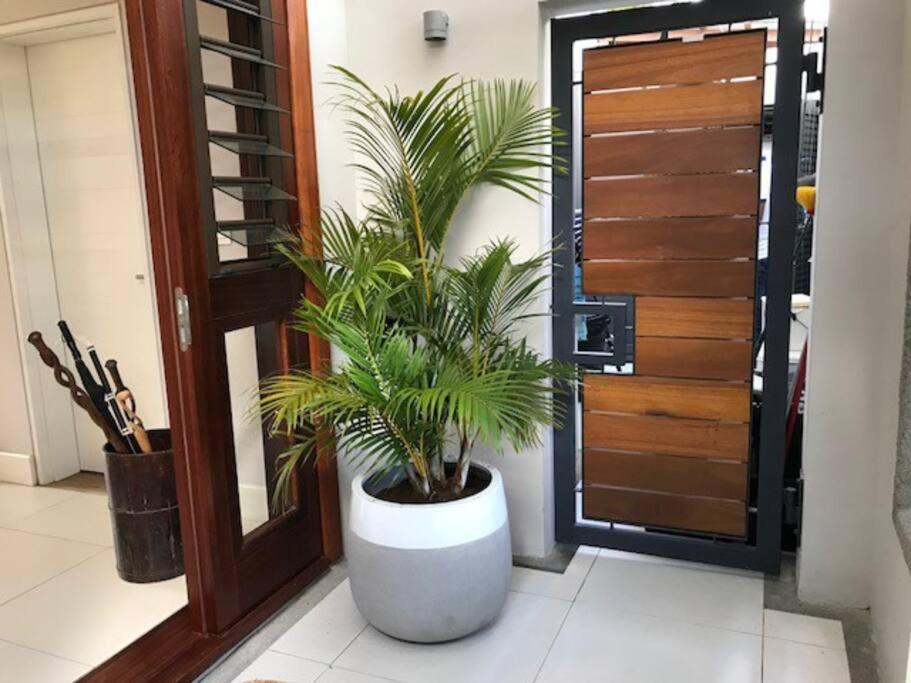 Appartement Wozamoya à Rivière Noire Extérieur photo