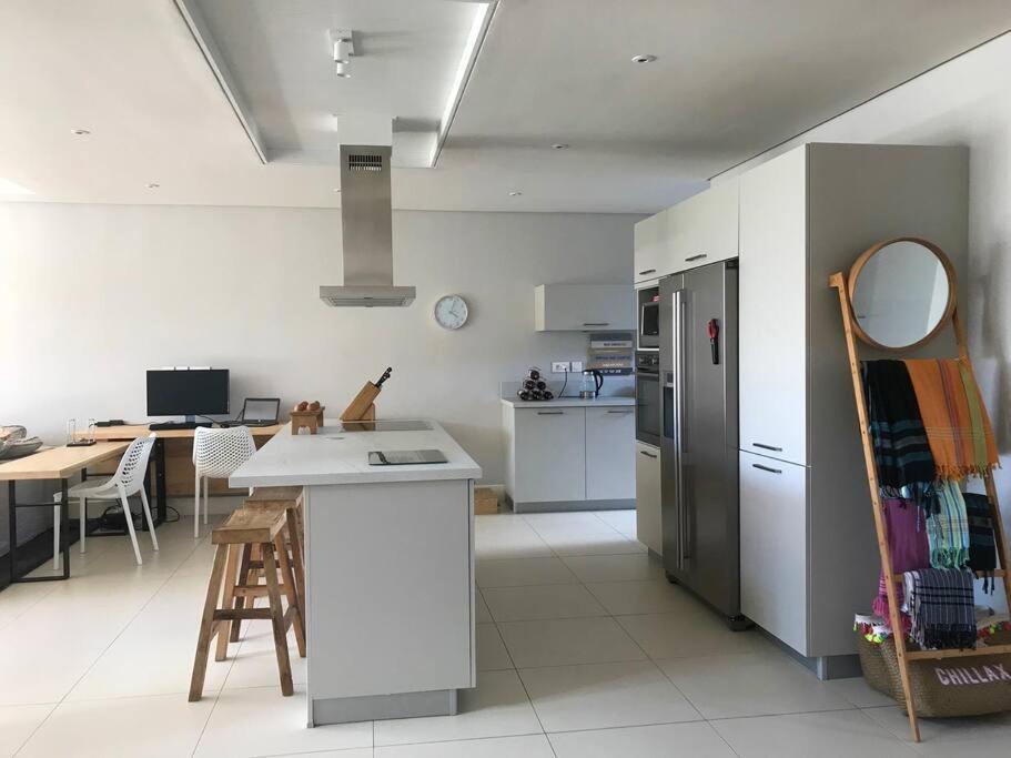 Appartement Wozamoya à Rivière Noire Extérieur photo